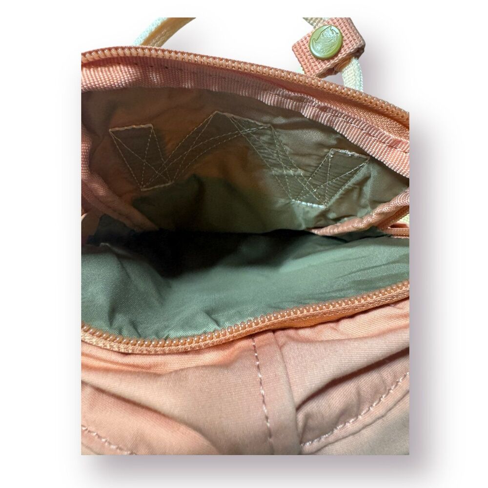 Fjallraven Kanken Art Sling Mini 7‎ L Backpack Peach Limited Edition - Picture 7 of 7